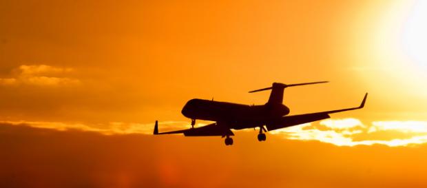 Plane makes emergency landing after woman nearly gets sucked out of window image by Kuster & Wildhaber Photography | for Flickr - flickr.com Plane makes emergency landing after woman nearly gets sucked out of window image by Kuster & Wildhaber Photography | for Flickr - flickr.com