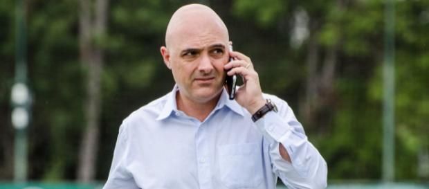 Maurício Galliote é o presidente do Verdão Maurício Galliote é o presidente do Verdão