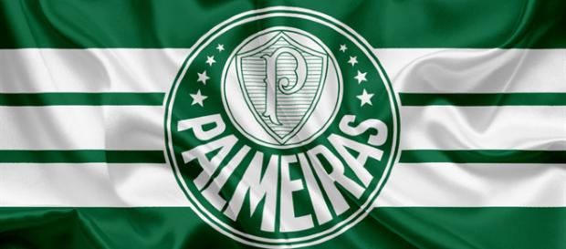 O clube tem um grande poder financeiro O clube tem um grande poder financeiro