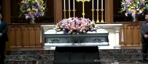 Barbara Bush will be laid to rest on Saturday. [Image source: UnivisonNoticias -YouTube]