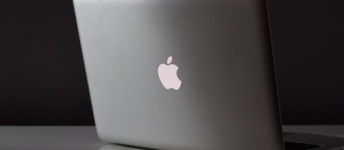 Apple's laptops are hitting rock bottom [image source; Free-Photos - Pikabay]