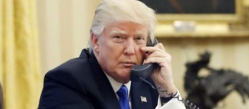 Donald Trump: nuovo scandalo a proposito di una telefonata.