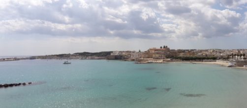 Una foto del mare di Otranto, nel Salento.