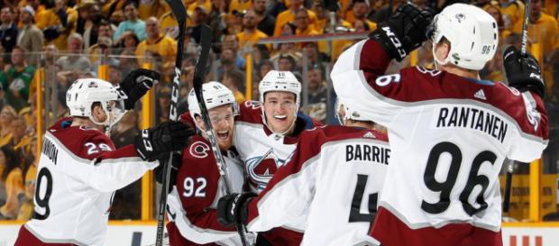 Colorado quiere dar la campanada al eliminar al equipo con más puntos en la temporada regular. NHL.com. Colorado quiere dar la campanada al eliminar al equipo con más puntos en la temporada regular. NHL.com.