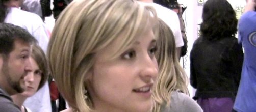 Allison Mack of Smallville was charged with sex trafficking. [Image source: Kristin Dos Santos - Wikimedia Commons]