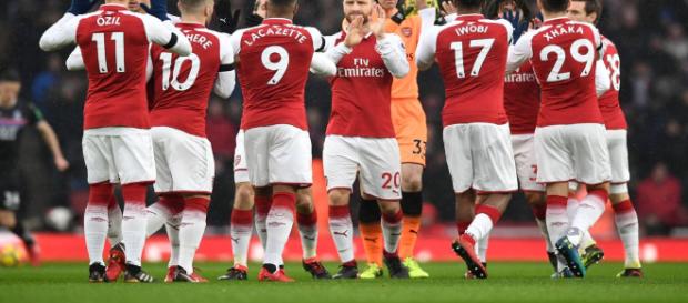 Arsenal fichará buenos jugadores. Arsenal fichará buenos jugadores.