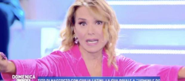 Domenica Live, Barbara D'Urso furiosa Domenica Live, Barbara D'Urso furiosa