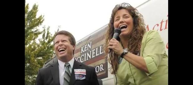 Jim Bob Duggar and Michelle Duggar. (Image from Channel News / YouTube.) Jim Bob Duggar and Michelle Duggar. (Image from Channel News / YouTube.)