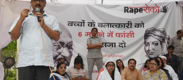 Kejriwal says Delhi govt to amend law to ensure death for minors ... - (hindustantimes/Youtube) Kejriwal says Delhi govt to amend law to ensure death for minors ... - (hindustantimes/Youtube)