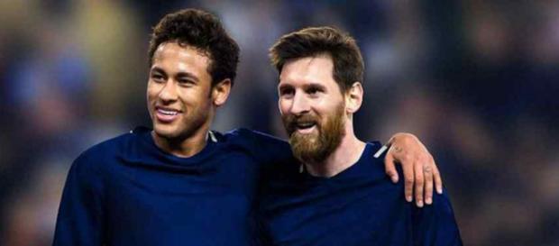 Leo Messi com o brasileiro Neymar Leo Messi com o brasileiro Neymar