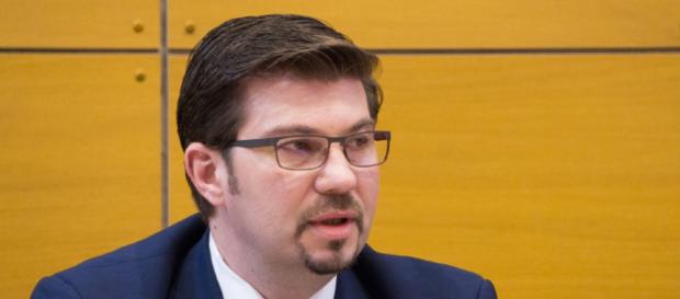 Primarul Cosmin Necula (Photo credits via zdbc.ro) Primarul Cosmin Necula (Photo credits via zdbc.ro)