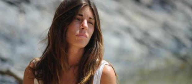 Valeria Marini e Bianca Atzei vittime di malori Valeria Marini e Bianca Atzei vittime di malori