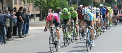 L'abbraccio di Vercelli al Giro d'Italia sognando una tappa - La ... - lastampa.it