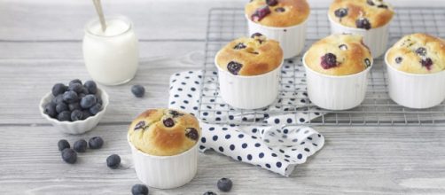 Ricetta Muffin ai mirtilli - Cucchiaio d'Argento - cucchiaio.it