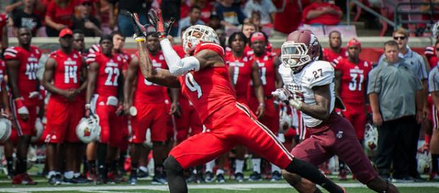 DeVante Parker in his college days at Louisville. Photo by: Kentucky National Guard/Flickr DeVante Parker in his college days at Louisville. Photo by: Kentucky National Guard/Flickr