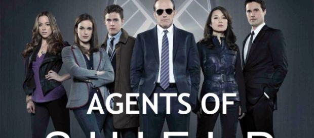 En Agentes de SHIELD hay mucho romance En Agentes de SHIELD hay mucho romance