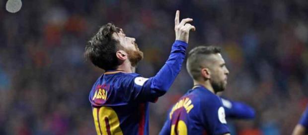Leo Messi muito atento a tudo que se passa no Barça Leo Messi muito atento a tudo que se passa no Barça