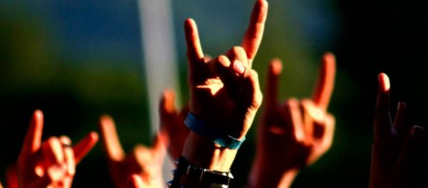 Más allá de los estereotipos, podríamos estar frente a un superdotado que intenta deshacerse de todas las tensiones y relajarse... Más allá de los estereotipos, podríamos estar frente a un superdotado que intenta deshacerse de todas las tensiones y relajarse...