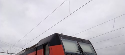 Locomotore ferroviario di treno merci