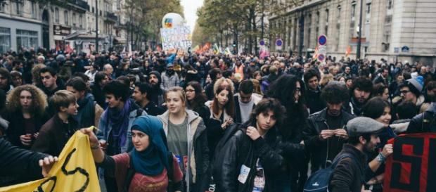 Des étudiants dans la rue pour ne pas devenir de la «chair à ... - liberation.fr Des étudiants dans la rue pour ne pas devenir de la «chair à ... - liberation.fr