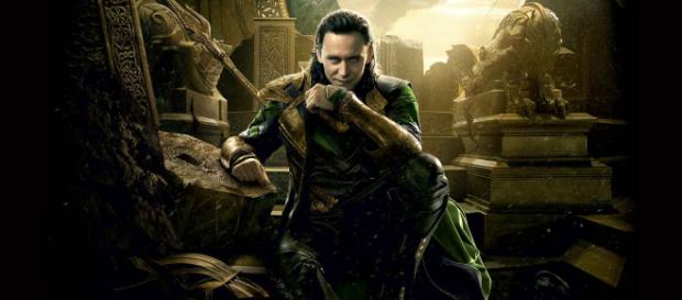 Loki é um grande exemplo de personagem manipulador Loki é um grande exemplo de personagem manipulador