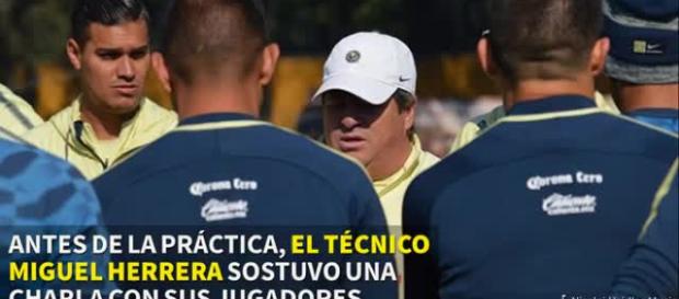 Piojo' Herrera ya tendría detectado quien es el que le está echando a perder el grupo. Piojo' Herrera ya tendría detectado quien es el que le está echando a perder el grupo.
