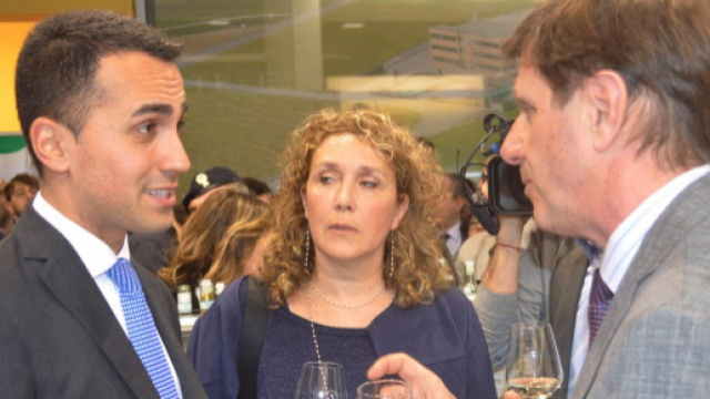 Pensioni: abolizione Fornero non è più tra priorità M5s, Di Maio apre al Pd di Renzi sul nuovo governo