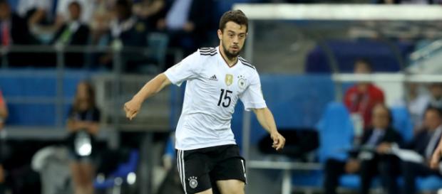 Amin Younes befindet sich im Blickfeld des VfB Stuttgart Amin Younes befindet sich im Blickfeld des VfB Stuttgart