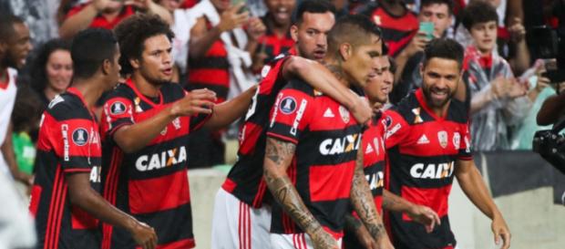 Jogadores flamenguistas em uma comemoração Jogadores flamenguistas em uma comemoração