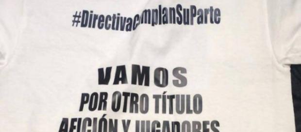 Jugadores de Chivas protestan contra directiva Jugadores de Chivas protestan contra directiva