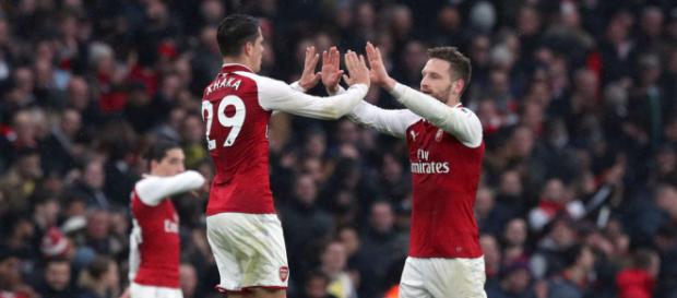 Premier League: FC Arsenal gewinnt gegen Tottenham Hotspur und ... - tz.de Premier League: FC Arsenal gewinnt gegen Tottenham Hotspur und ... - tz.de