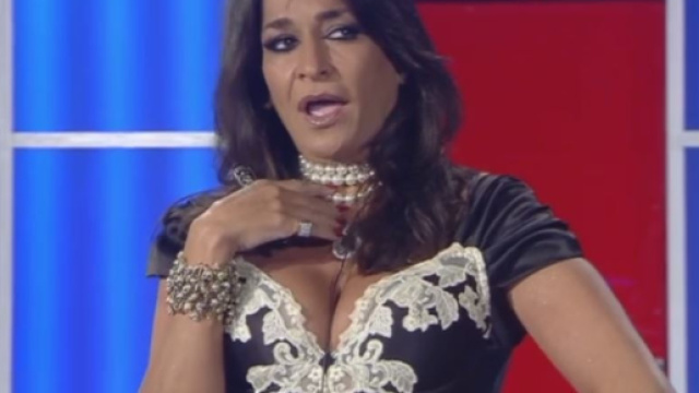 Aida Nizar insultata e offesa al GF 15