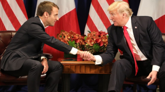 Macron avec des résultats en demi-teinte, désaccord avec Trump et ovation au Congrès