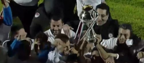I calciatori del Foggia esultano dopo la vittoria della Coppa Italia di Lega Pro