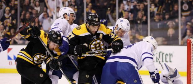 La línea de Bergeron, Marchand y Pastrnak fue clave en toda la serie. NHL.com. La línea de Bergeron, Marchand y Pastrnak fue clave en toda la serie. NHL.com.