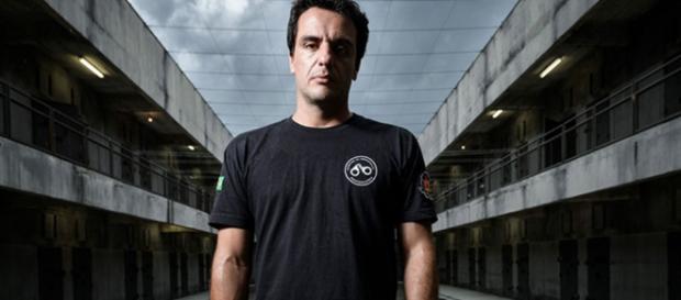 Série inédita da Globo, 'Carcereiros' foi premiada em Cannes Série inédita da Globo, 'Carcereiros' foi premiada em Cannes