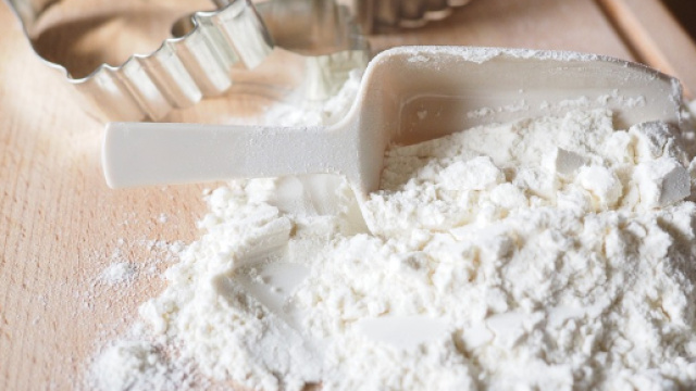 Farina ritirata dal commercio (Ph. Pixabay.com .-Hans)