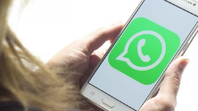WhatsApp: divieto ai minori di 16 anni e attesa per una nuova funzione.