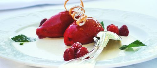 Ice food - raspberry sorbet via Pixabay