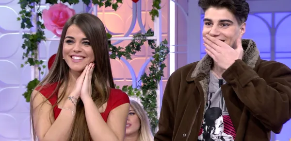 Julen y Violeta pasan la noche juntos