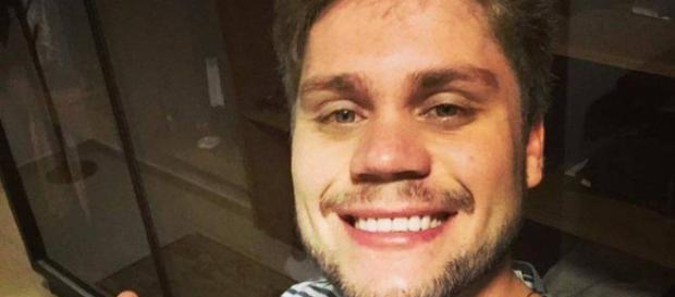 Breno do BBB18 consegue primeiro trabalho Breno do BBB18 consegue primeiro trabalho