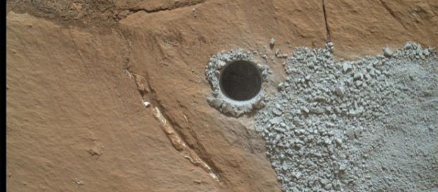 NASA's Curiosity Mars Rover drilled hole to collect sample material (Image credit: NASA/JPL-Caltech/MSSS, Wikimedia Commons) NASA's Curiosity Mars Rover drilled hole to collect sample material (Image credit: NASA/JPL-Caltech/MSSS, Wikimedia Commons)
