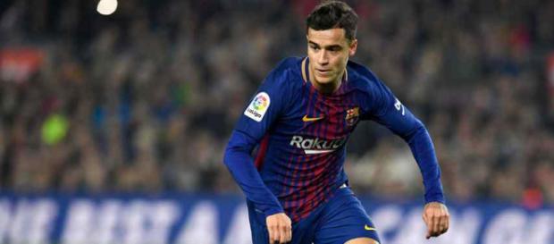 Philippe Coutinho está bem atento no mercado Philippe Coutinho está bem atento no mercado