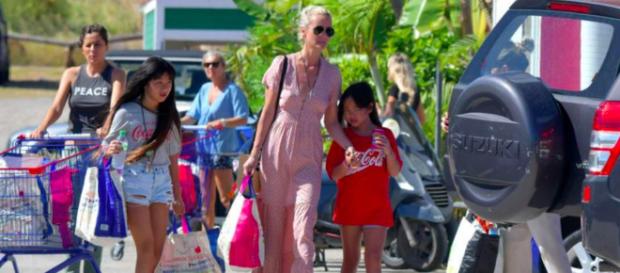 PHOTOS – A St-Barth, Laeticia Hallyday mène une vie normale loin ... - gala.fr PHOTOS – A St-Barth, Laeticia Hallyday mène une vie normale loin ... - gala.fr