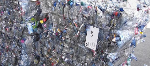 Desarrollo de nuevo tipo de plástico reciclable Desarrollo de nuevo tipo de plástico reciclable