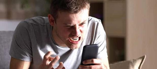 Saiba o motivo das ligações misteriosas que desligam quando você atende (Foto: PCMag UK) Saiba o motivo das ligações misteriosas que desligam quando você atende (Foto: PCMag UK)