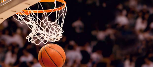 Un jeu de basket caché dans Facebook Messenger - ubergizmo.com Un jeu de basket caché dans Facebook Messenger - ubergizmo.com