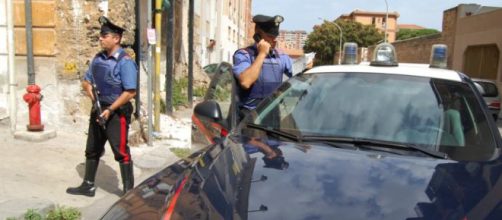 I carabinieri arrestano 4 persone in un condominio di Acerra