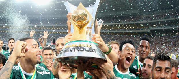 Jogador estava no elenco que conquistou o Brasileirão de 2016 Jogador estava no elenco que conquistou o Brasileirão de 2016