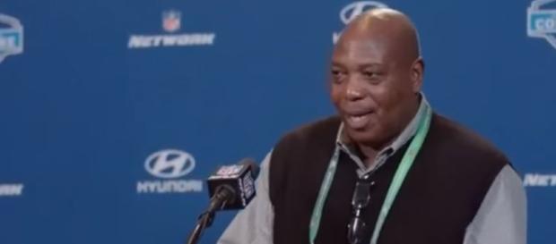 Ozzie Newsome At 2016 NFL Combine - Image credit - Baltimore Ravens | YouTube Ozzie Newsome At 2016 NFL Combine - Image credit - Baltimore Ravens | YouTube